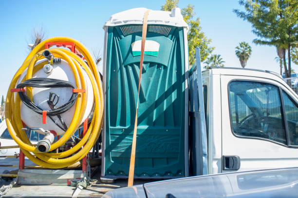 Best High-end porta potty rental  in Oblong, IL